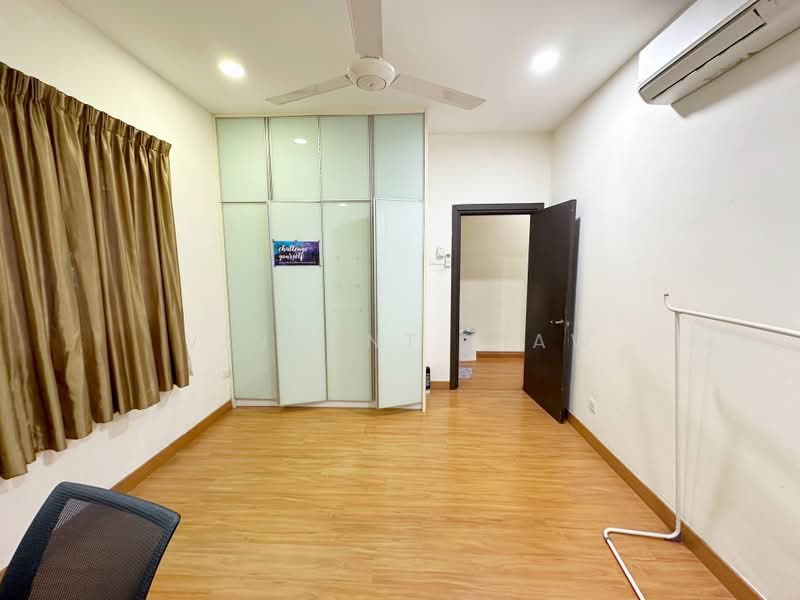 Semi-Detached House for Sale in Kota Damansara (Selangor) - Vincent Liaw - Bedroom - PropertyGuru.com.my
