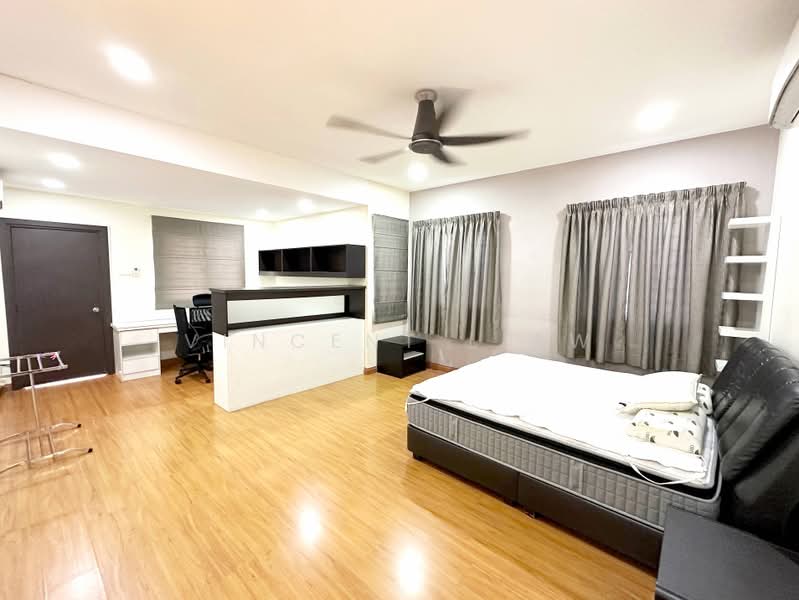Semi-Detached House for Sale in Kota Damansara (Selangor) - Vincent Liaw - Bedroom - PropertyGuru.com.my