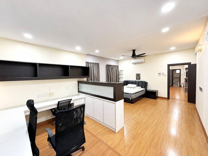 Rumah Berkembar untuk Dijual di Kota Damansara (Selangor) - Vincent Liaw - Bedroom - PropertyGuru.com.my