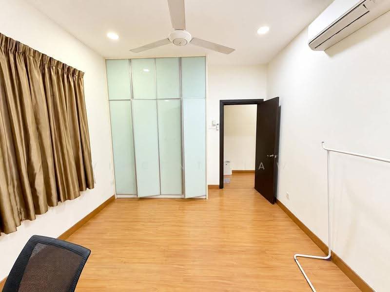 Rumah Berkembar untuk Dijual di Kota Damansara (Selangor) - Vincent Liaw - Bedroom - PropertyGuru.com.my