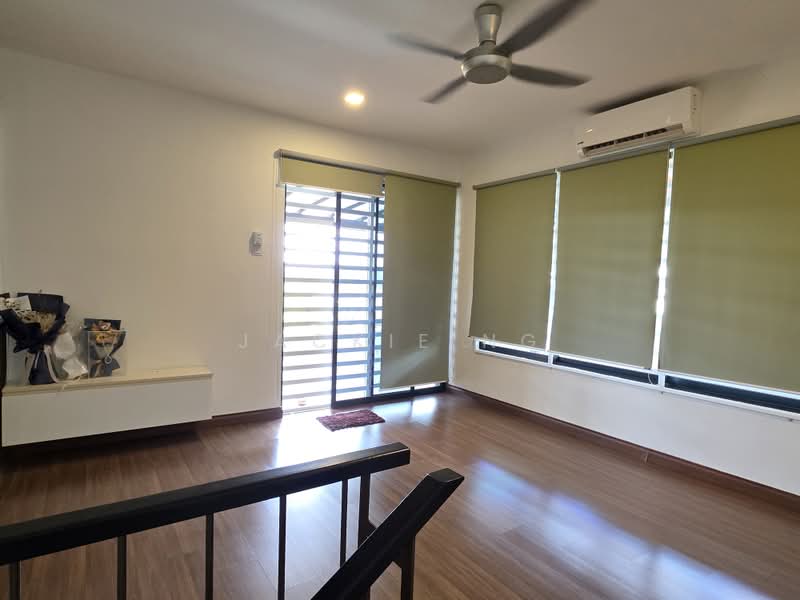 3-storey Terraced House for Sale in Bandar Mahkota Cheras (Cheras) - Jackie Ng - Living Room - PropertyGuru.com.my