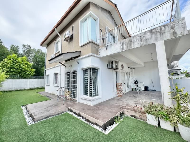 Semi-Detached House for Sale in Taman Desiran Bayu (Puchong) - Nurul Izza - PropertyGuru.com.my