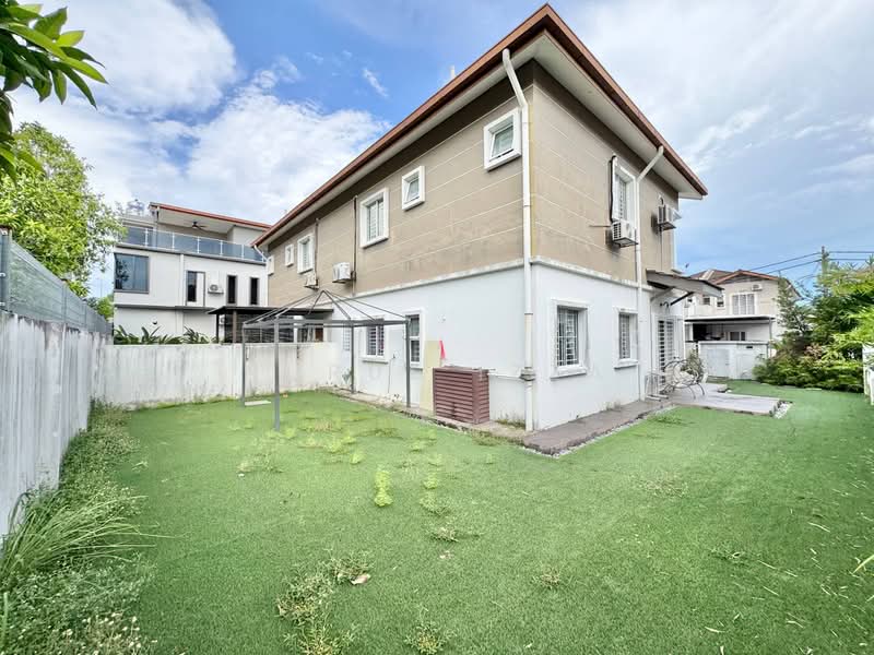 Semi-Detached House for Sale in Taman Desiran Bayu (Puchong) - Nurul Izza - PropertyGuru.com.my