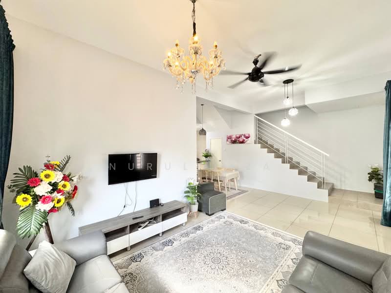 Semi-Detached House for Sale in Taman Desiran Bayu (Puchong) - Nurul Izza - PropertyGuru.com.my