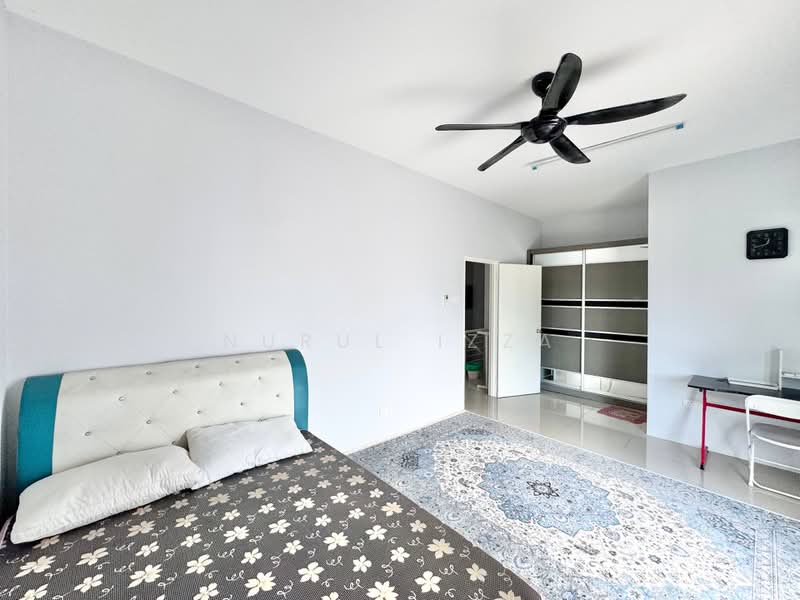 Semi-Detached House for Sale in Taman Desiran Bayu (Puchong) - Nurul Izza - PropertyGuru.com.my