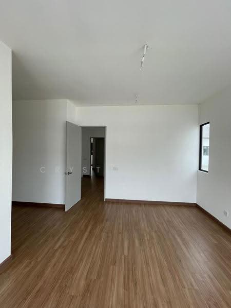 Rumah Berkembar untuk Dijual di Cyber 10 (Cyberjaya) - Crystal Low - PropertyGuru.com.my
