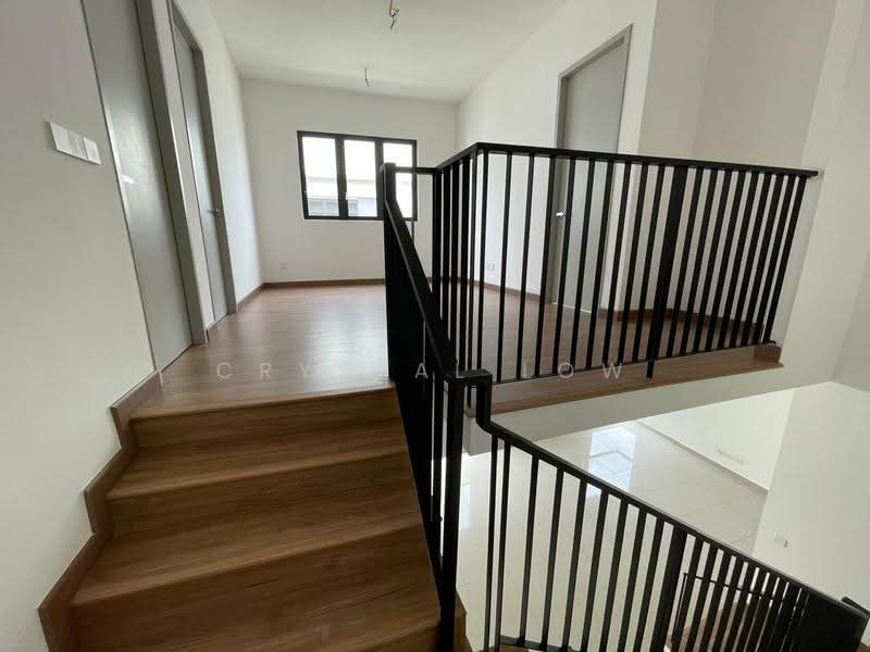 Rumah Berkembar untuk Dijual di Cyber 10 (Cyberjaya) - Crystal Low - PropertyGuru.com.my