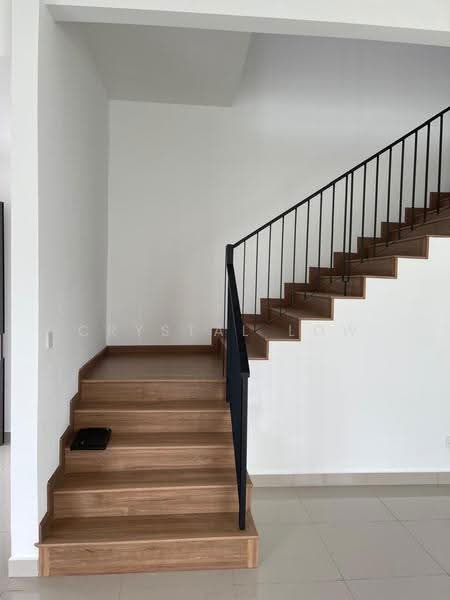 Rumah Berkembar untuk Dijual di Cyber 10 (Cyberjaya) - Crystal Low - PropertyGuru.com.my