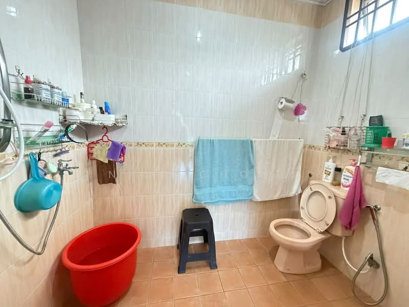 2-storey Terraced House for Sale in Taman Setia Indah (Tebrau) - Nico Chong - Bathroom - PropertyGuru.com.my