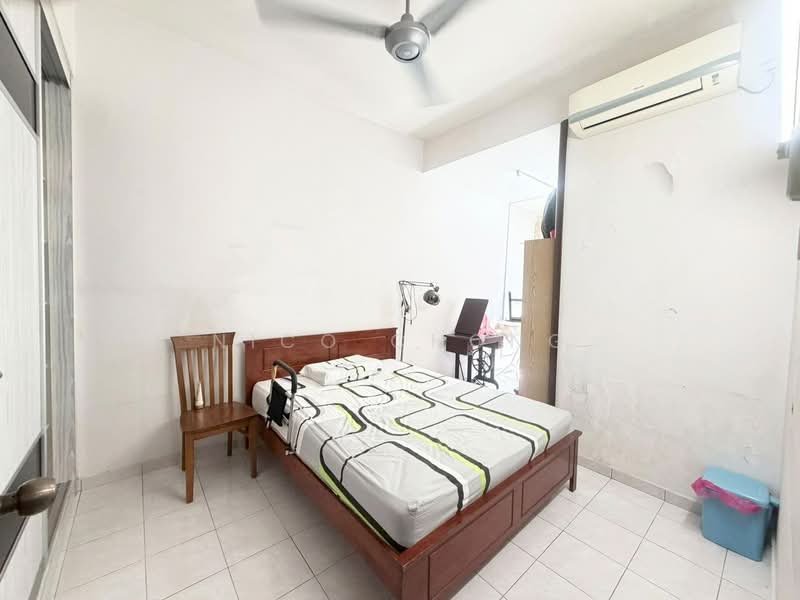2-storey Terraced House for Sale in Taman Setia Indah (Tebrau) - Nico Chong - Bedroom - PropertyGuru.com.my