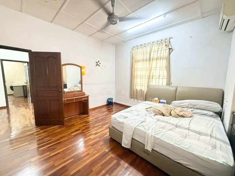 2-storey Terraced House for Sale in Taman Setia Indah (Tebrau) - Nico Chong - Bedroom - PropertyGuru.com.my