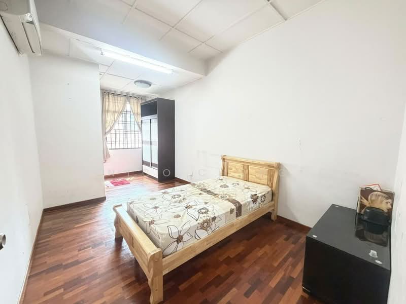2-storey Terraced House for Sale in Taman Setia Indah (Tebrau) - Nico Chong - Bedroom - PropertyGuru.com.my