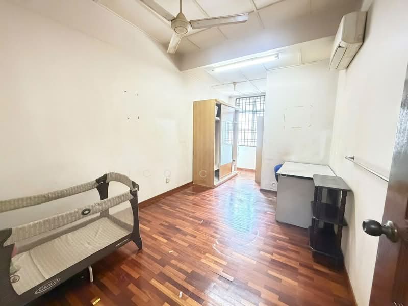 2-storey Terraced House for Sale in Taman Setia Indah (Tebrau) - Nico Chong - Bedroom - PropertyGuru.com.my