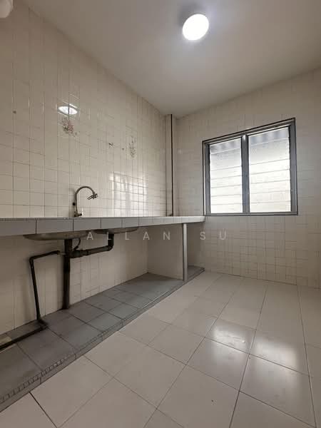 Townhouse for Rent in Johor Bahru (Johor) - Allan Su - Kitchen - PropertyGuru.com.my
