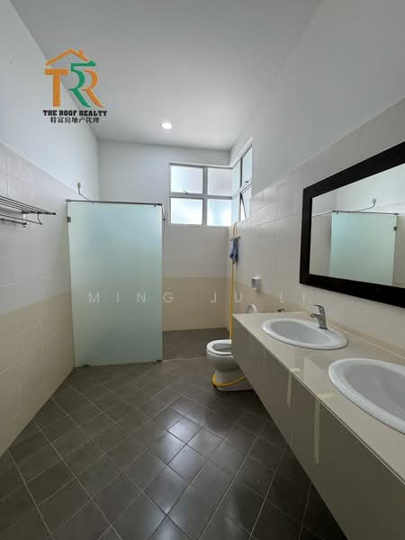Semi-Detached House for Rent in Bukit Istana (Kuantan) - Ming Ju Li - Bathroom - PropertyGuru.com.my