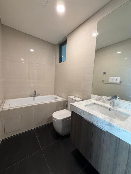 Condominium for Sale at Capella Embassy (D'Rapport Residences) - Korie Tan - Bathroom - PropertyGuru.com.my