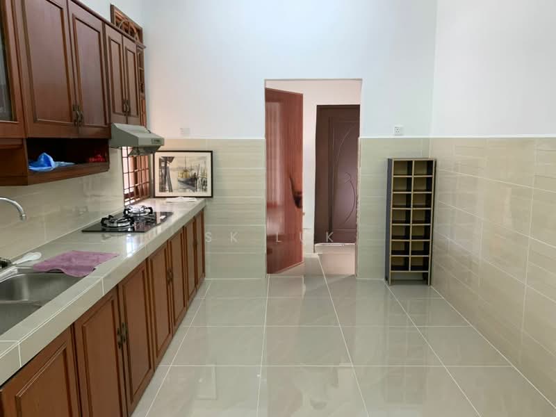 Rumah Banglo untuk Dijual di Rawang (Selangor) - SK Luk - Kitchen - PropertyGuru.com.my