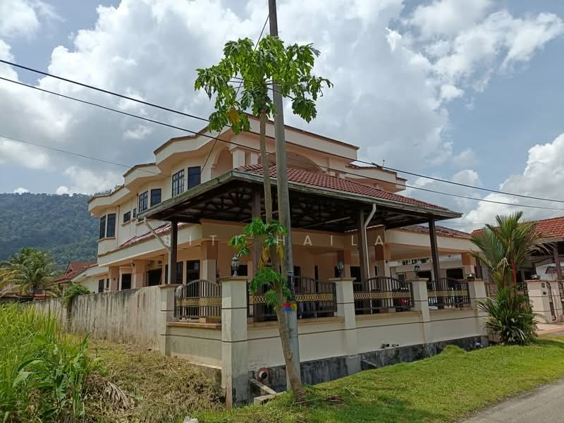 Bungalow for Sale in Kamunting (Perak) - Siti Haila - Exterior - PropertyGuru.com.my