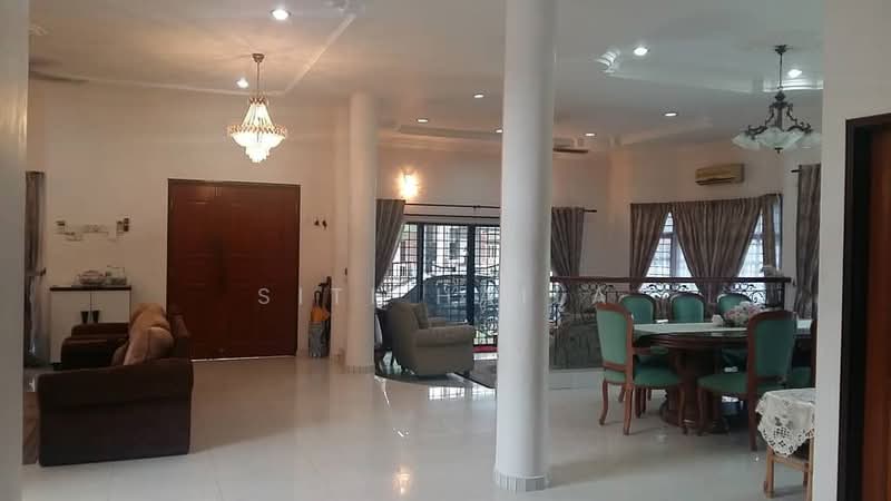 Bungalow for Sale in Kamunting (Perak) - Siti Haila - Living Room - PropertyGuru.com.my