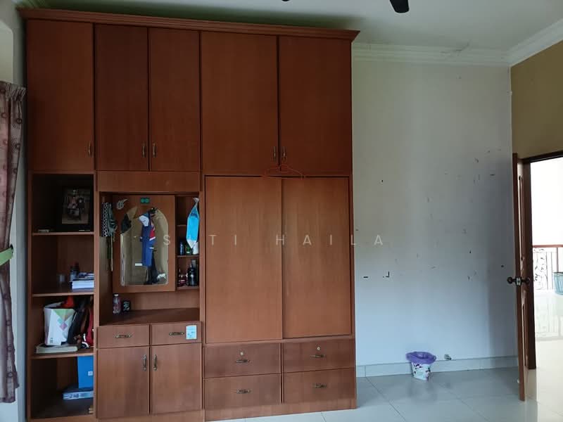 Bungalow for Sale in Kamunting (Perak) - Siti Haila - Bedroom - PropertyGuru.com.my