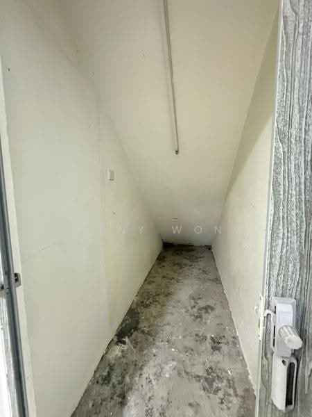 Rumah Teres 2-Tingkat untuk Dijual di Taman Rawang Tin (Rawang) - Danny Wong - Basement - PropertyGuru.com.my