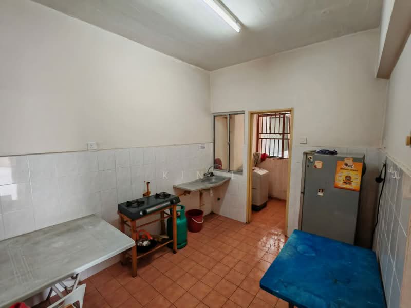 Condominium for Sale at Wangsa Metroview - Kin L - Kitchen - PropertyGuru.com.my