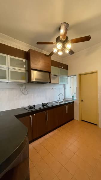 Condominium for Sale at Wangsa Metroview - Kin L - Kitchen - PropertyGuru.com.my