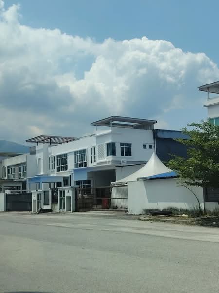 Kilang untuk Disewa di Hi-Tech Industrial Park (Semenyih) - Yeong . - Exterior - PropertyGuru.com.my
