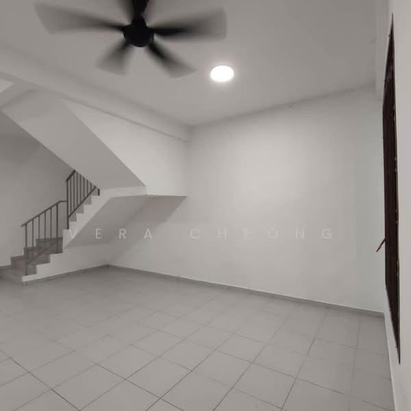 2.5-storey Terraced House for Sale in Taman Scientex Utama (Senai) - Vera Cheong - Interior - PropertyGuru.com.my