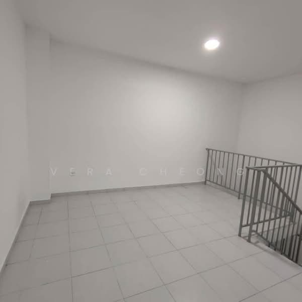 2.5-storey Terraced House for Sale in Taman Scientex Utama (Senai) - Vera Cheong - Interior - PropertyGuru.com.my