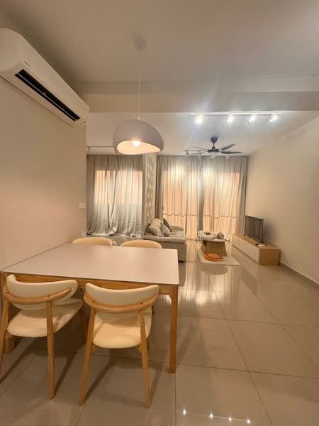 Kondominium untuk Disewa di Kuchai Sentral - KJ Chong - Living Room - PropertyGuru.com.my