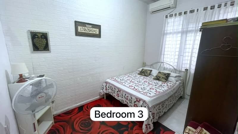Rumah Teres 1 Tingkat untuk Dijual di Taman Daya (Johor Bahru) - Karl Lim - Bedroom - PropertyGuru.com.my