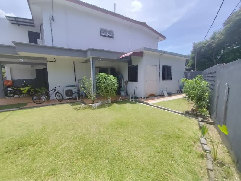 2-storey Terraced House for Sale in TAMAN PUCHONG UTAMA (Puchong) - Abdul Rahman M Samsudeen - Exterior - PropertyGuru.com.my