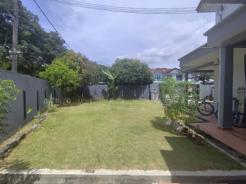 2-storey Terraced House for Sale in TAMAN PUCHONG UTAMA (Puchong) - Abdul Rahman M Samsudeen - Exterior - PropertyGuru.com.my