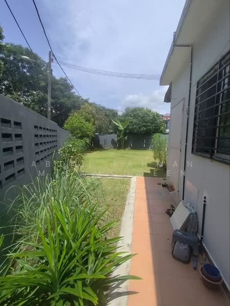 2-storey Terraced House for Sale in TAMAN PUCHONG UTAMA (Puchong) - Abdul Rahman M Samsudeen - Exterior - PropertyGuru.com.my