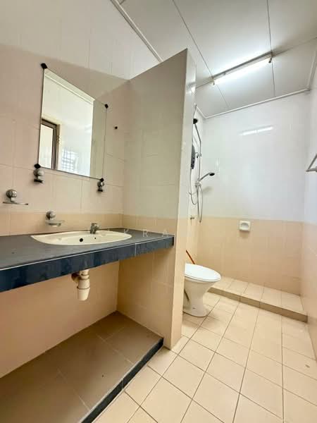 Rumah Banglo untuk Dijual di Kota Emerald (Rawang) - Vikram . - Bathroom - PropertyGuru.com.my