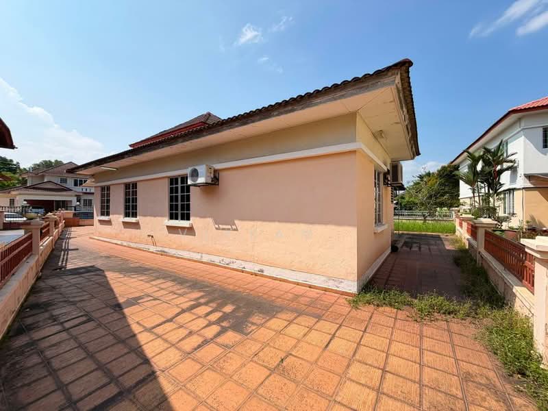 Rumah Banglo untuk Dijual di Kota Emerald (Rawang) - Vikram . - Exterior - PropertyGuru.com.my