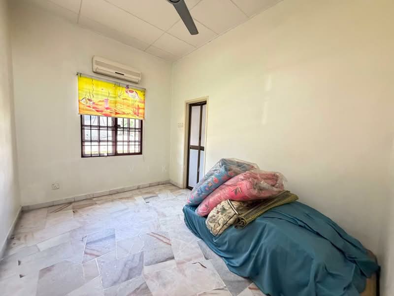 Rumah Banglo untuk Dijual di Kota Emerald (Rawang) - Vikram . - Bedroom - PropertyGuru.com.my