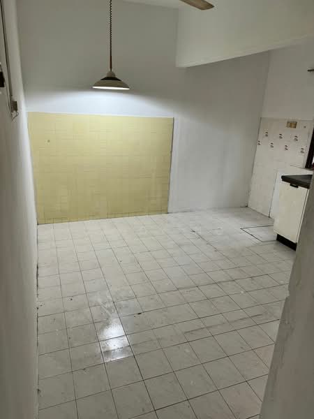 Rumah Teres 2 Tingkat untuk Dijual di SS19 (Subang Jaya) - Cindy Ng - Kitchen - PropertyGuru.com.my