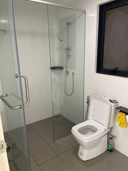 Service Residence for Rent at Parc 3 - Luff Lee - Bathroom - PropertyGuru.com.my