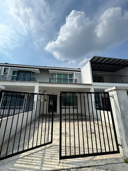 2-storey Terraced House for Sale in Taman Scientex Utama (Senai) - Vera Cheong - Exterior - PropertyGuru.com.my