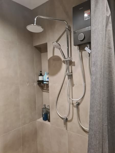 Kondominium untuk Dijual di Emerald Hill - Vanny Lum - Bathroom - PropertyGuru.com.my