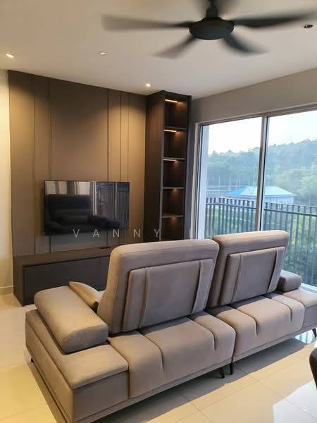 Kondominium untuk Dijual di Emerald Hill - Vanny Lum - Living Room - PropertyGuru.com.my