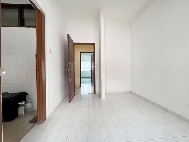 3-storey Terraced House for Sale in Batu Ferringhi (Penang) - Jordan Foo - Interior - PropertyGuru.com.my