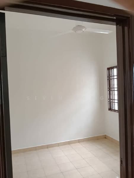 2-storey Terraced House for Sale in Mutiara Rini (Skudai) - Seven Kong - Interior - PropertyGuru.com.my