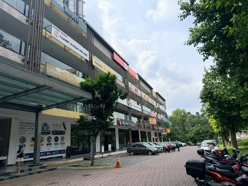 Shop / Office for Rent in Puchong (Selangor) - Ginny Seow - Exterior - PropertyGuru.com.my