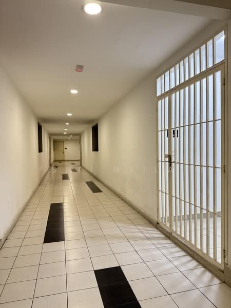 Condominium for Sale at Simfoni 1 - Siti Haila - Corridor - PropertyGuru.com.my