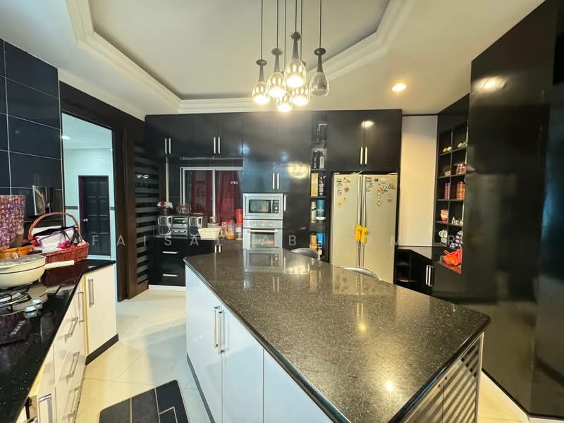 Rumah Berkembar untuk Dijual di Ampang Jaya (Ampang) - Faisal Abu Omar - Kitchen - PropertyGuru.com.my