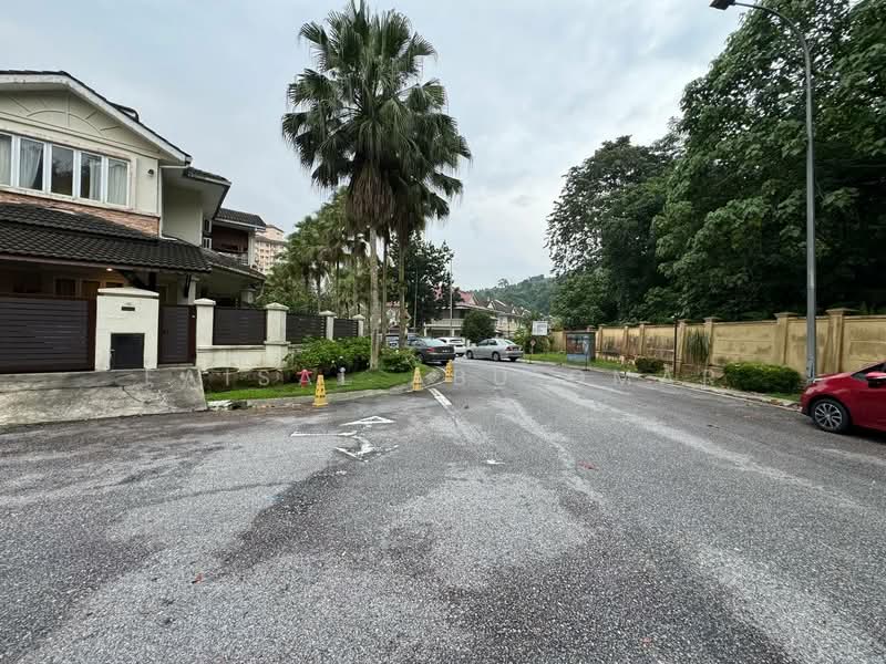 Rumah Berkembar untuk Dijual di Ampang Jaya (Ampang) - Faisal Abu Omar - PropertyGuru.com.my