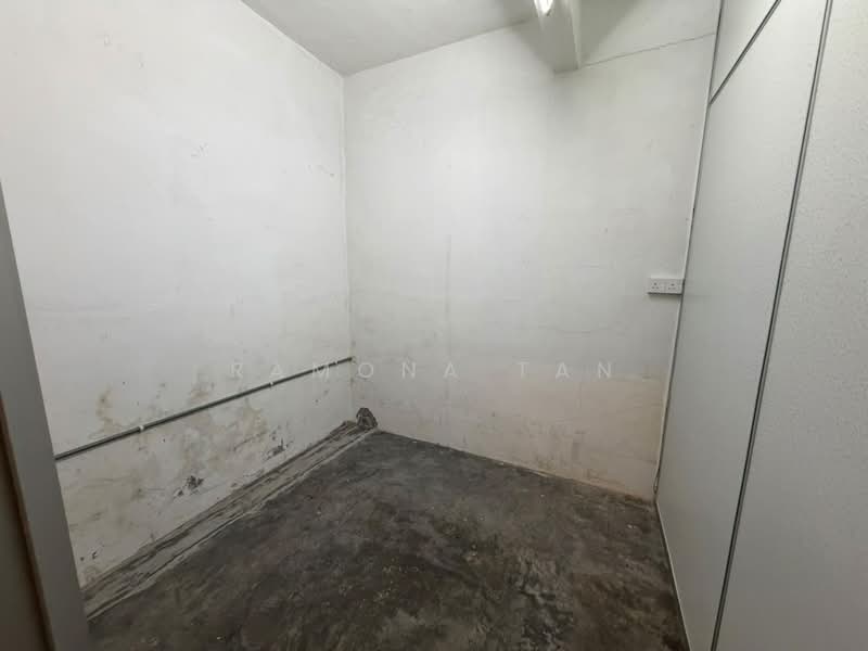 Kedai untuk Dijual di Taman Merak (Bukit Baru) - Ramona Tan - Interior - PropertyGuru.com.my